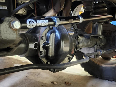 Freedom Off-Road Adjustable Rear Track Bar For 0-4" Lift  #FO-D1005