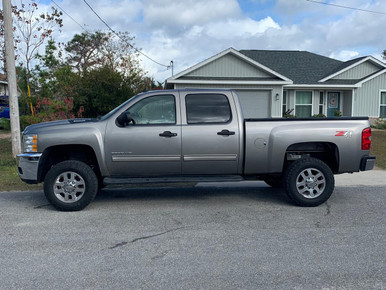 Freedom Off-Road 1"-3" Leveling Kit Torsion Keys and Front Shocks #FO-G104F+FO-G304F