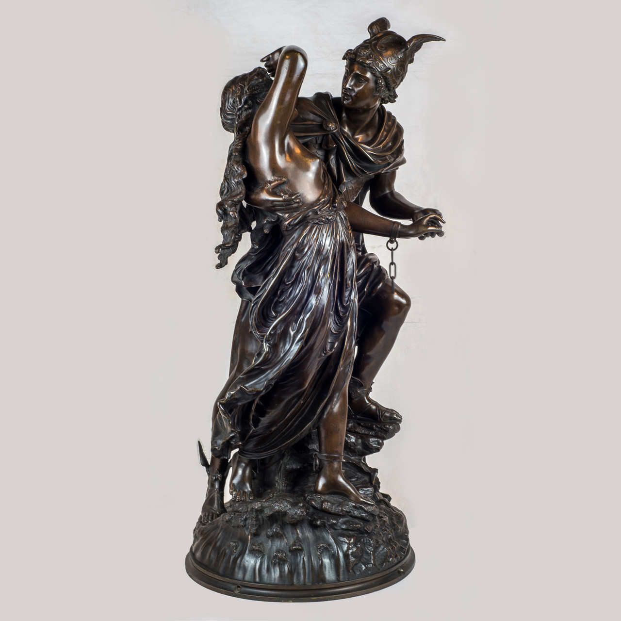 A Fine Quality Patinated Bronze Sculpture Depicting Perseus