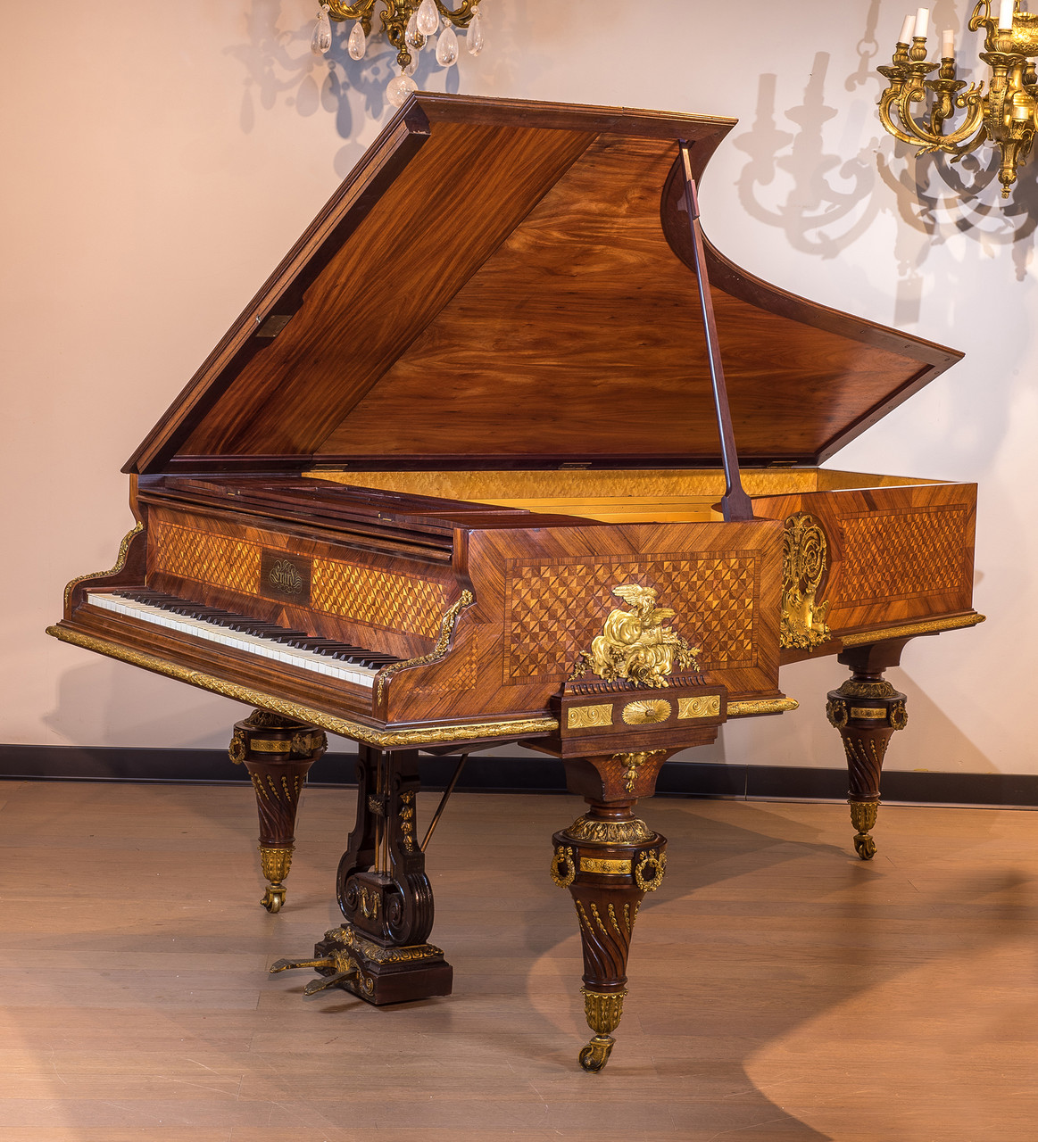 An Extremely Fine Quality Ormolu-Mounted Amaranth, Kingwood and