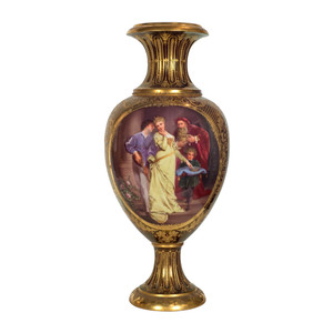 A Fine Quality Royal Vienna Style Painted Porcelain Vase A Fine Quality Royal Vienna Style Painted Porcelain Vase