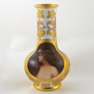 A Fine Royal Vienna-Style Porcelain Portrait Vase A Fine Royal Vienna-Style Porcelain Portrait Vase
