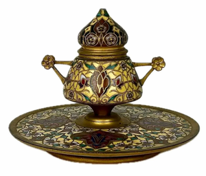 A Fine Quality Bronze Inkwell by Ferdinand Barbedienne A Fine Quality Bronze Inkwell by Ferdinand Barbedienne