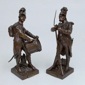 A Fine Quality Pair of Patinated Bronze Sculptures of Soldiers by Etienne Dumaige A Fine Quality Pair of Patinated Bronze Sculptures of Soldiers by Etienne Dumaige