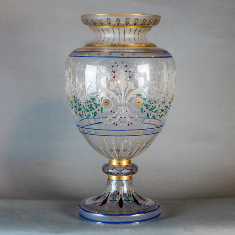 Fine Large Crystal Vase Attributed to Baccarat 