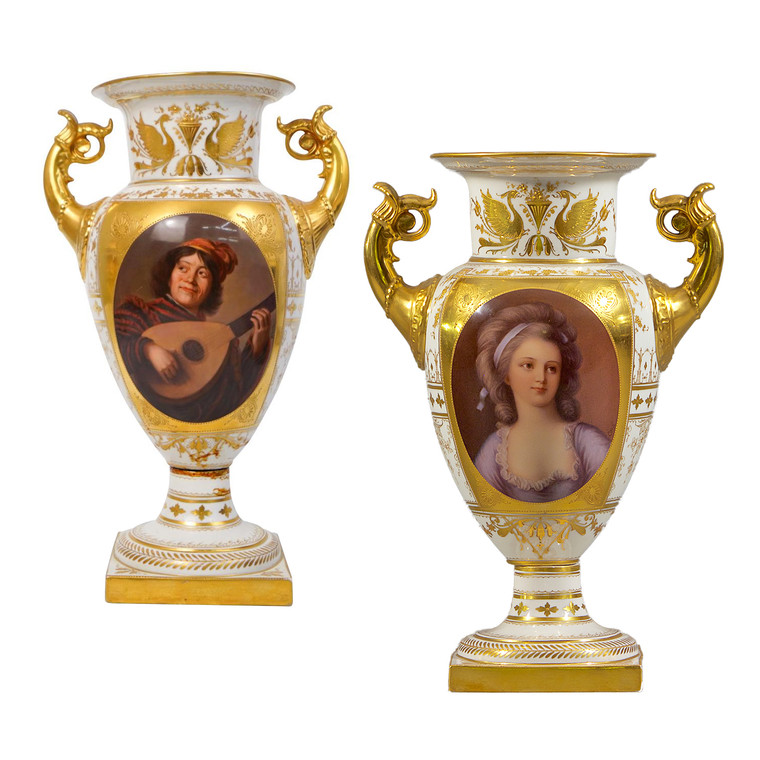 A Fine Pair of Distinguished Vienna-Style Porcelain Finely Painted Vase with Two Handles