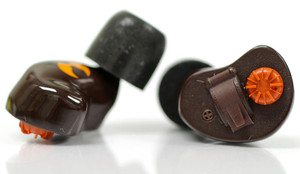 E.A.R. ShotHunt™ Waterproof Electronic Hunter's Earplugs (SNR 32) (One Pair with Accessories) E.A.R. ShotHunt™ Waterproof Electronic Hunter's Earplugs (SNR 32) (One Pair with Accessories)