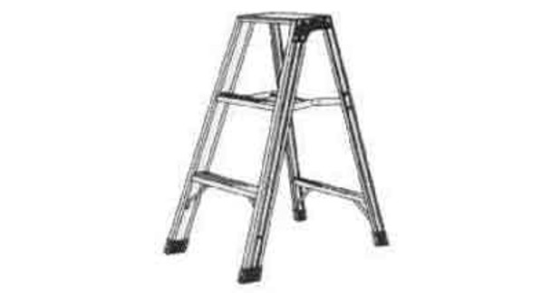 IMPA 617127 STEP LADDER WITH 4 STEPS NON-SLIP  Length 1,2 mtrs