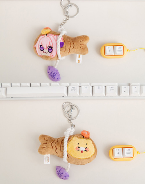 [ Nikke x Kakao Friends ] Doro & Choonsik Good Luck Pollack Plush Keychain