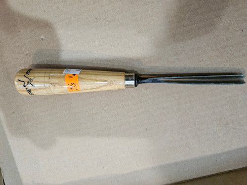 Buck Brothers woodcarving tools at Art from the Bark