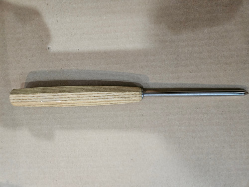 Pfeil Woodcarving Tools Preowned at Art from the Bark