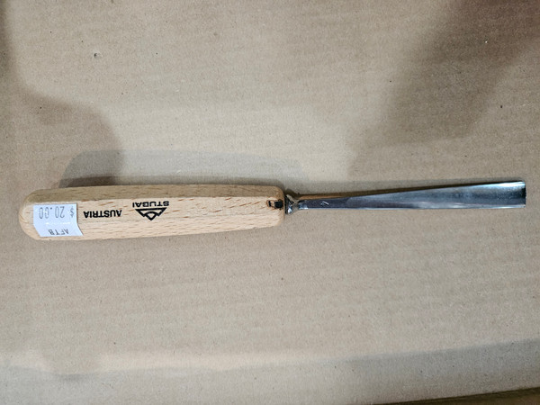 Stubai Woodcarving Tools Preowned at Art from the Bark