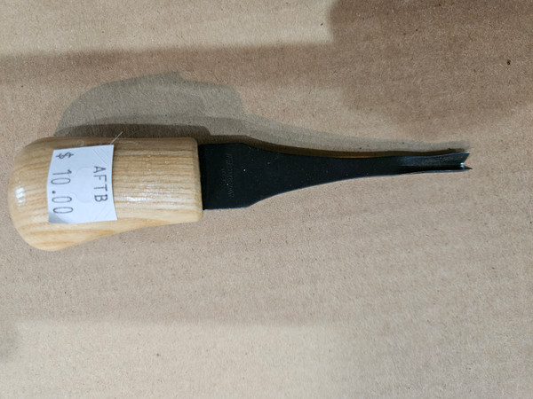 Preowned Flexcut FR 412 Palm V-Tool