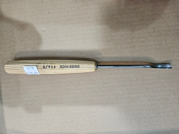 Pfeil Woodcarving Tools Preowned at Art from the Bark