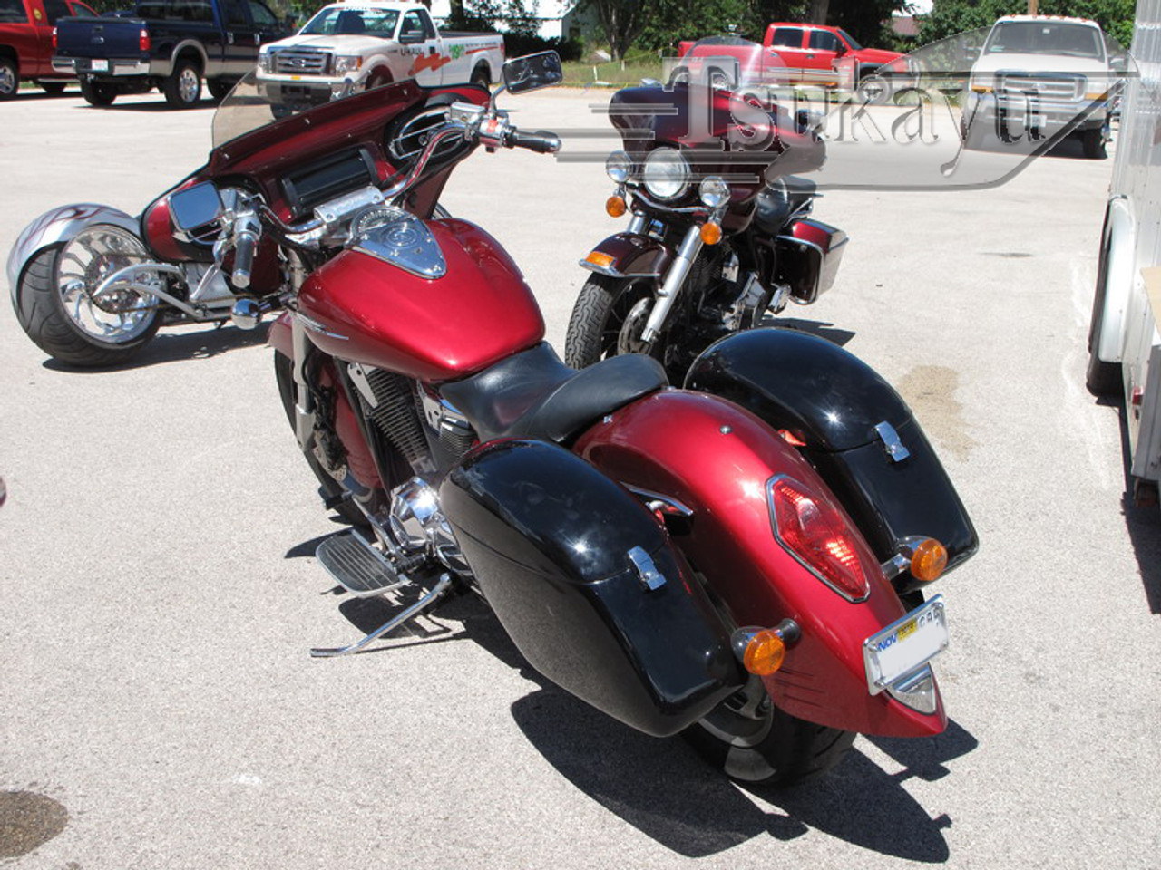 Batwing Classic Fairing with Regular Headlight Opening for Honda VTX 1800 6x9 speakers