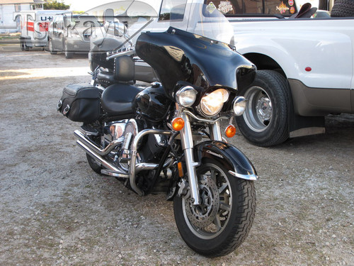 Black Paint 6x9 Batwing Fairing Yamaha V-star Deluxe / Tourer 2007-2013