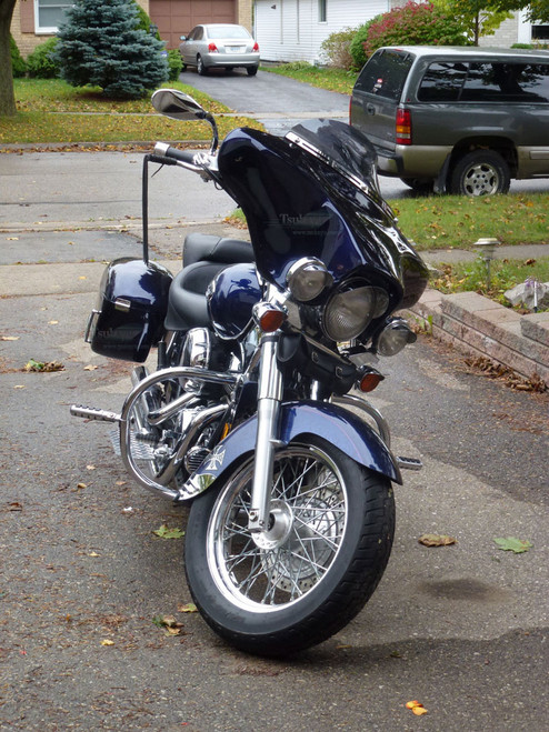 Black Paint Batwing GPS Fairing with 6"x 9" Speakers and Stereo Honda Shadow Ace DLX 1998-2003 (Disclaimer: Part Only, bike is only used for illustrative purposes)