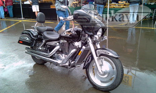 Black Paint Batwing GPS Fairing with 6"x 9" Speakers and Stereo Honda Shadow Sabre 2000-2008 (Disclaimer: Part Only, bike is only used for illustrative purposes)
