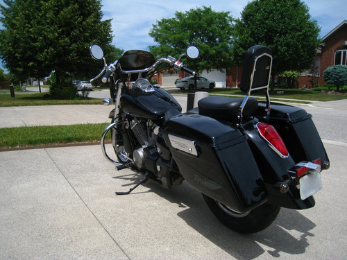 Patrol Hardbags Kit for Honda Aero750 up to 07 (*) - Quick Release, Gloss Black Painted, Fiberglass Version