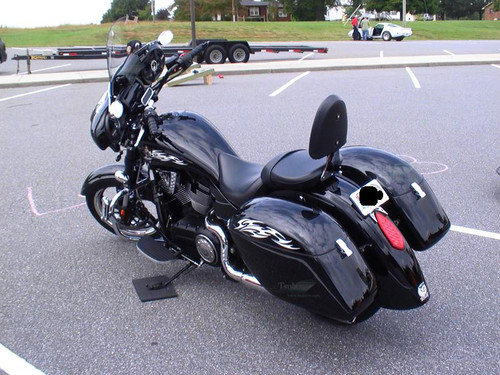 Batwing 6x9 Fairing with Full Stereo for Victory Kingpin 8-Ball (2011) - Gloss Black Painted, Long Headlight, Inverted Forks, Relocate Speedometer