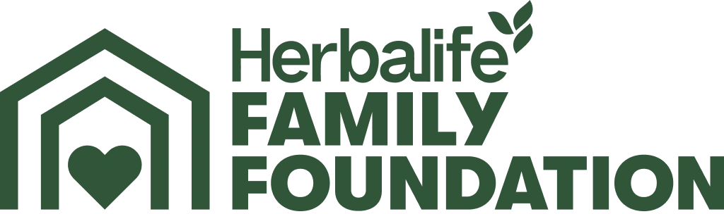 Paul and Beccy Hopfensperger supporting The Herbalife Nutrition Foundation