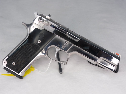 S&W 645