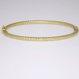 9ct yellow gold dimple pattern bangle BA1002