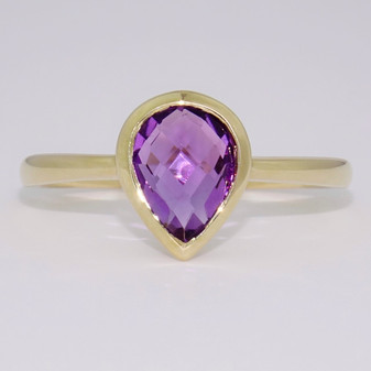 9ct gold fancy pear cut amethyst rubover ring