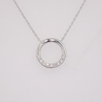 9ct white gold diamond circle necklace