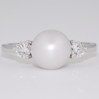 Platinum Scottish freshwater pearl and diamond ring