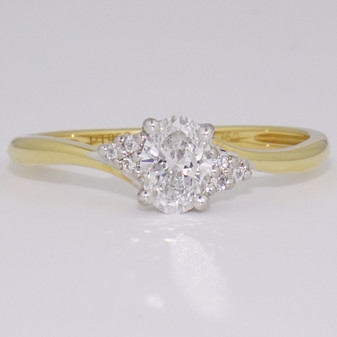 18ct gold and platinum D colour diamond twist ring