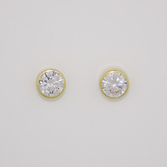 9ct gold CZ solitaire stud earrings