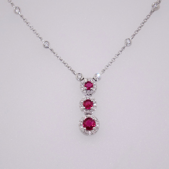 18ct white gold ruby and diamond pendant PE4804