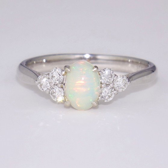 9ct white gold opal and diamond ring GR5922