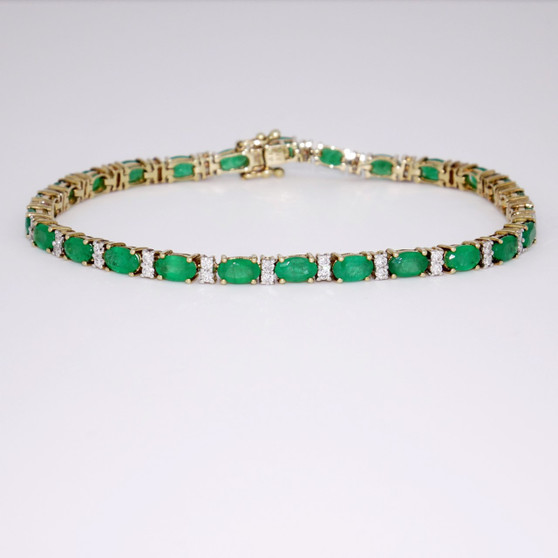 9ct gold emerald and diamond bracelet BRA5592