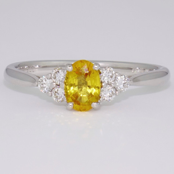 9ct white gold yellow sapphire and diamond ring
