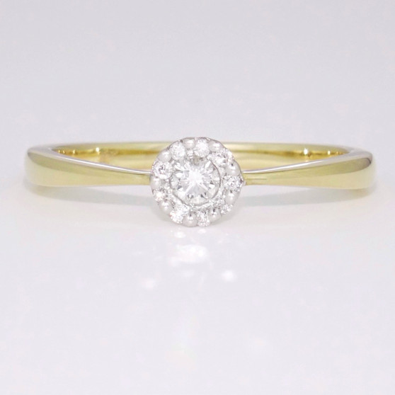 9ct gold diamond cluster ring