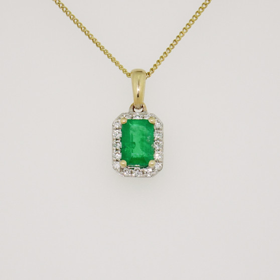 9ct gold emerald and diamond cluster pendant