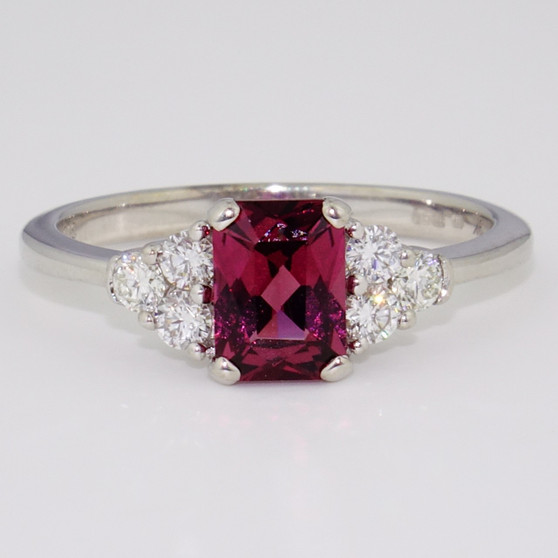 9ct white gold raspberry garnet and diamond ring