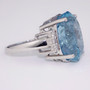 18ct white gold aquamarine and diamond ring GR4069