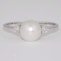 9ct white gold pearl and diamond ring