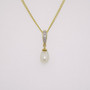 18ct gold Scottish freshwater pearl and round brilliant cut diamond bail pendant