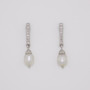 18ct white gold oval Scottish freshwater pearl earrings with diamond caps and diamond-set bars