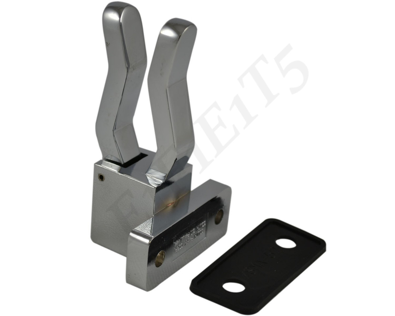 SOUTH PARK ZSMA5201C AXE HANDLE BRACKET, SIDE MT., ZINC W/GASKET