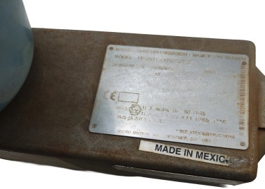 MICROMOTION F050S113CQBZEZZZZ CORIOLIS FLOWMETER 1/2 NPT 316L SS COMPACT CASE 4-W PROC ATEX ENGLISH 0.2% MASS FLOW 0.002G/CM3 DENSITY CALIBRATION