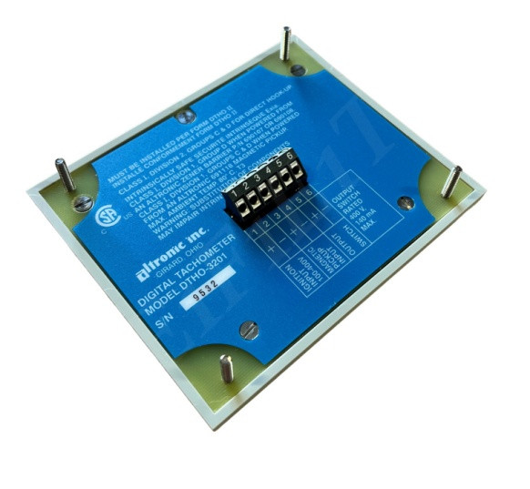 ALTRONICS DTHO-3201 DIGITAL TACHOMETER HOURMETER W/OVERSPEED