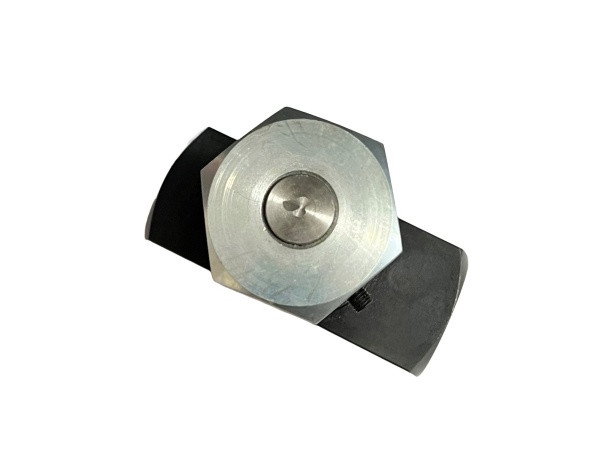 PARKER N1600S NEEDLE VALVE 1 FNPT STEEL 3000 PSI