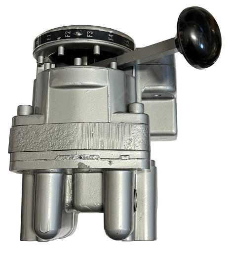 REXROTH R431003806 SHIFTING SUPPLY VALVE