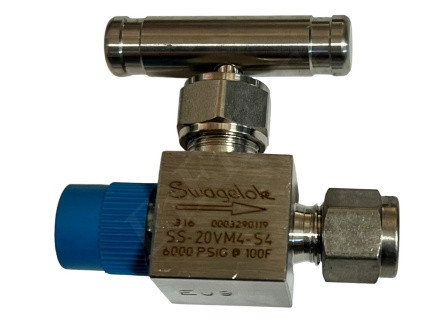 SWAGELOK SS-20VM4-S4 NEEDLE VALVE 1/4 MNPT X 1/4 TUBE BRASS