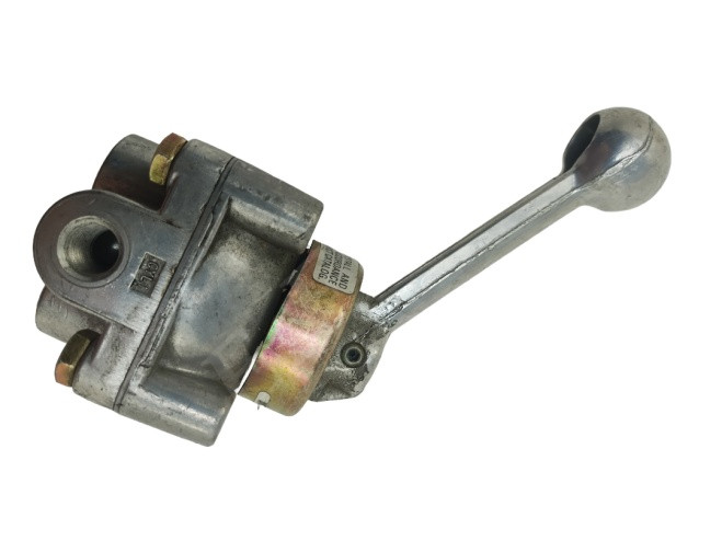 BARKSDALE 9021-MC 4-WAY SPRING RETURN VALVE